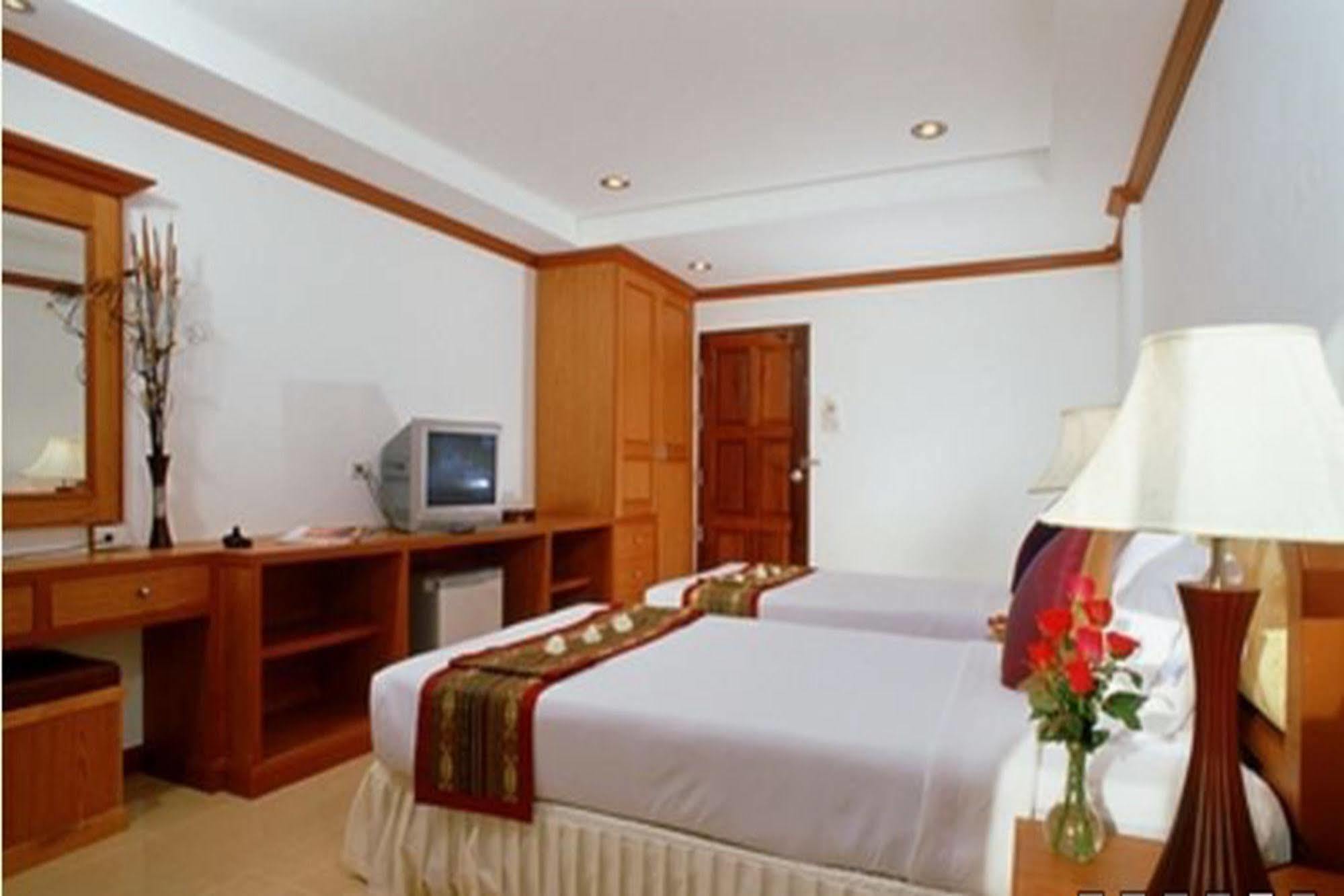 Grand Sea View Beach Resotel Липа Ной Екстериор снимка