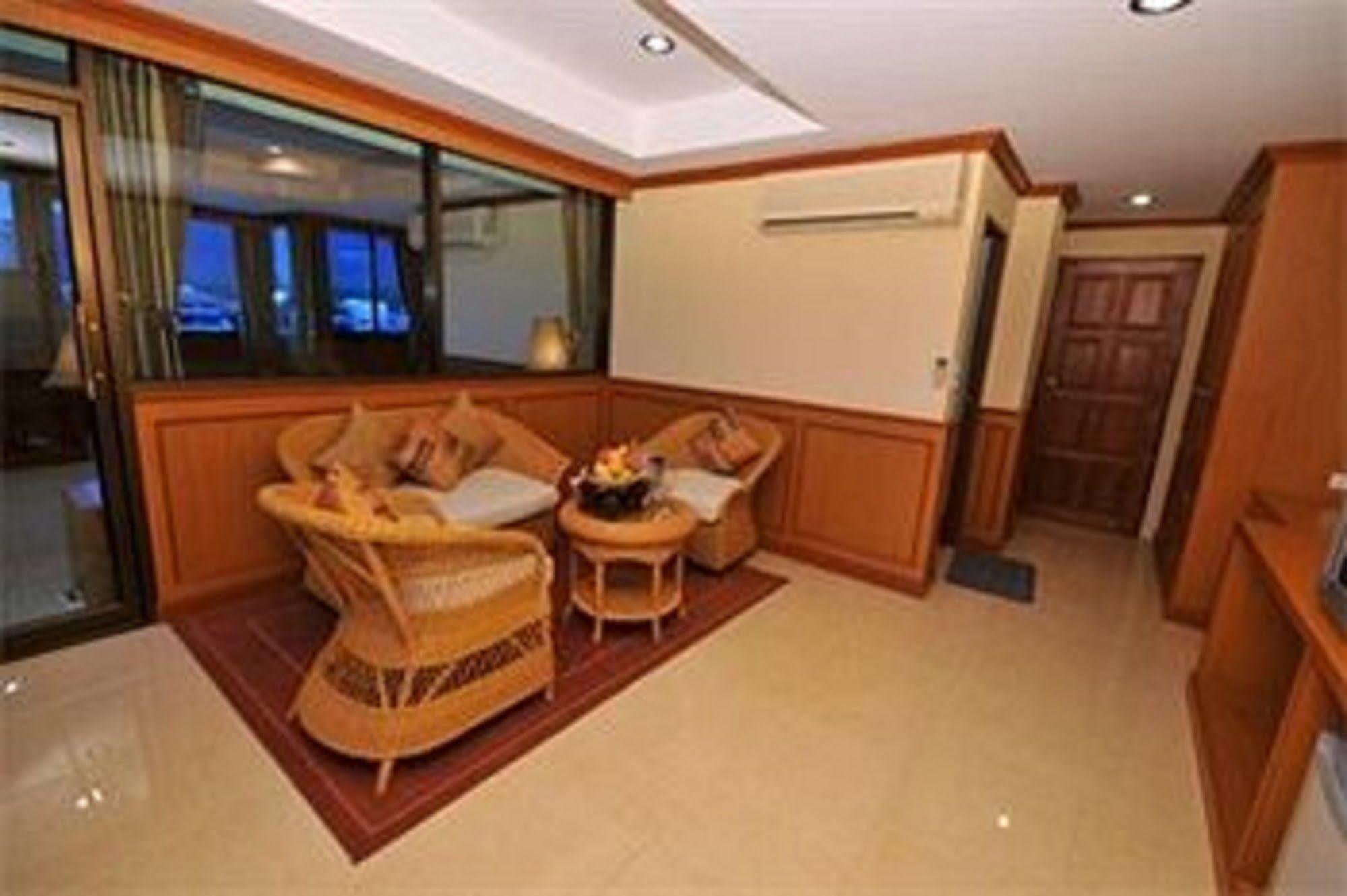Grand Sea View Beach Resotel Липа Ной Екстериор снимка