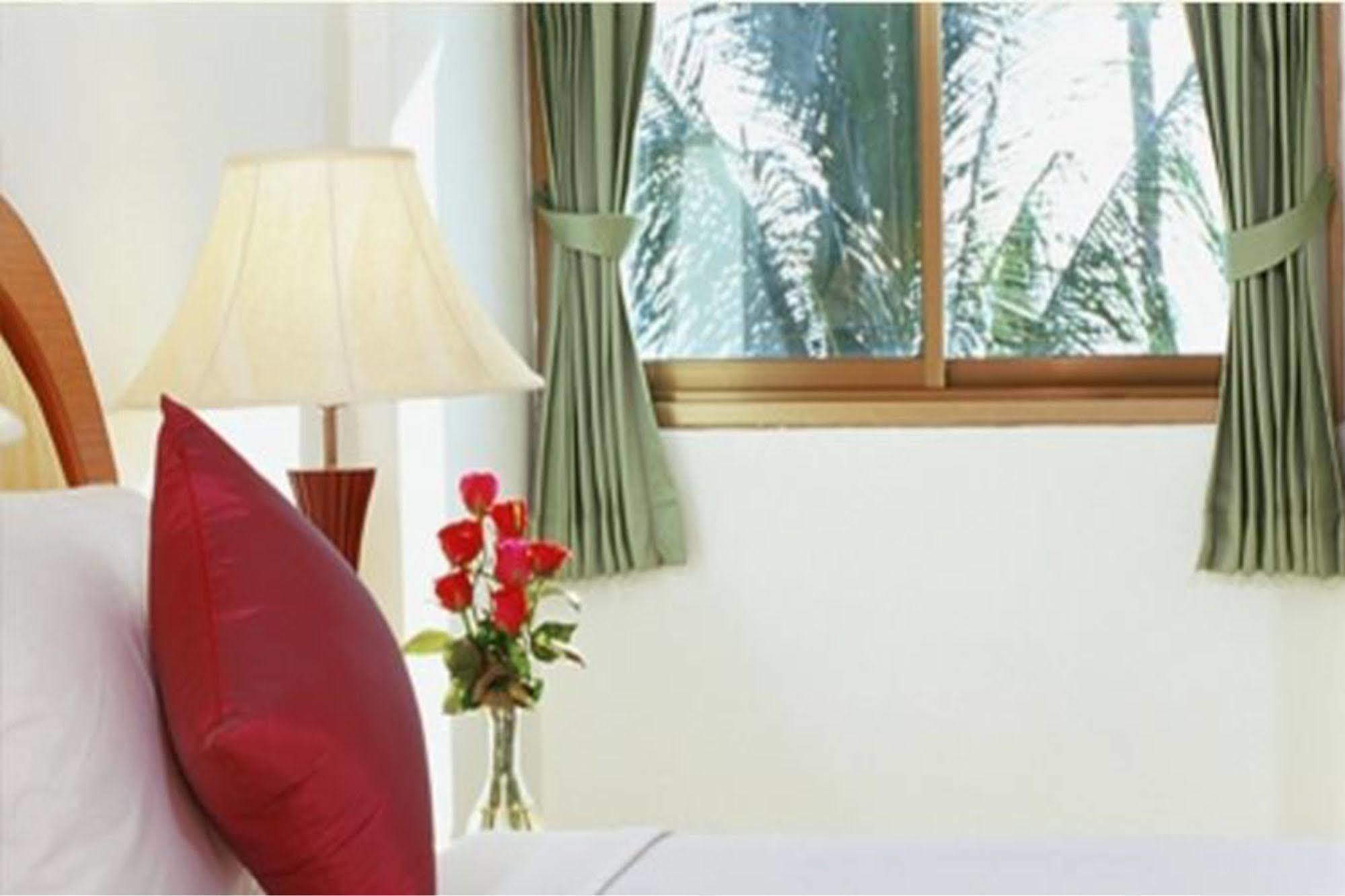 Grand Sea View Beach Resotel Липа Ной Екстериор снимка