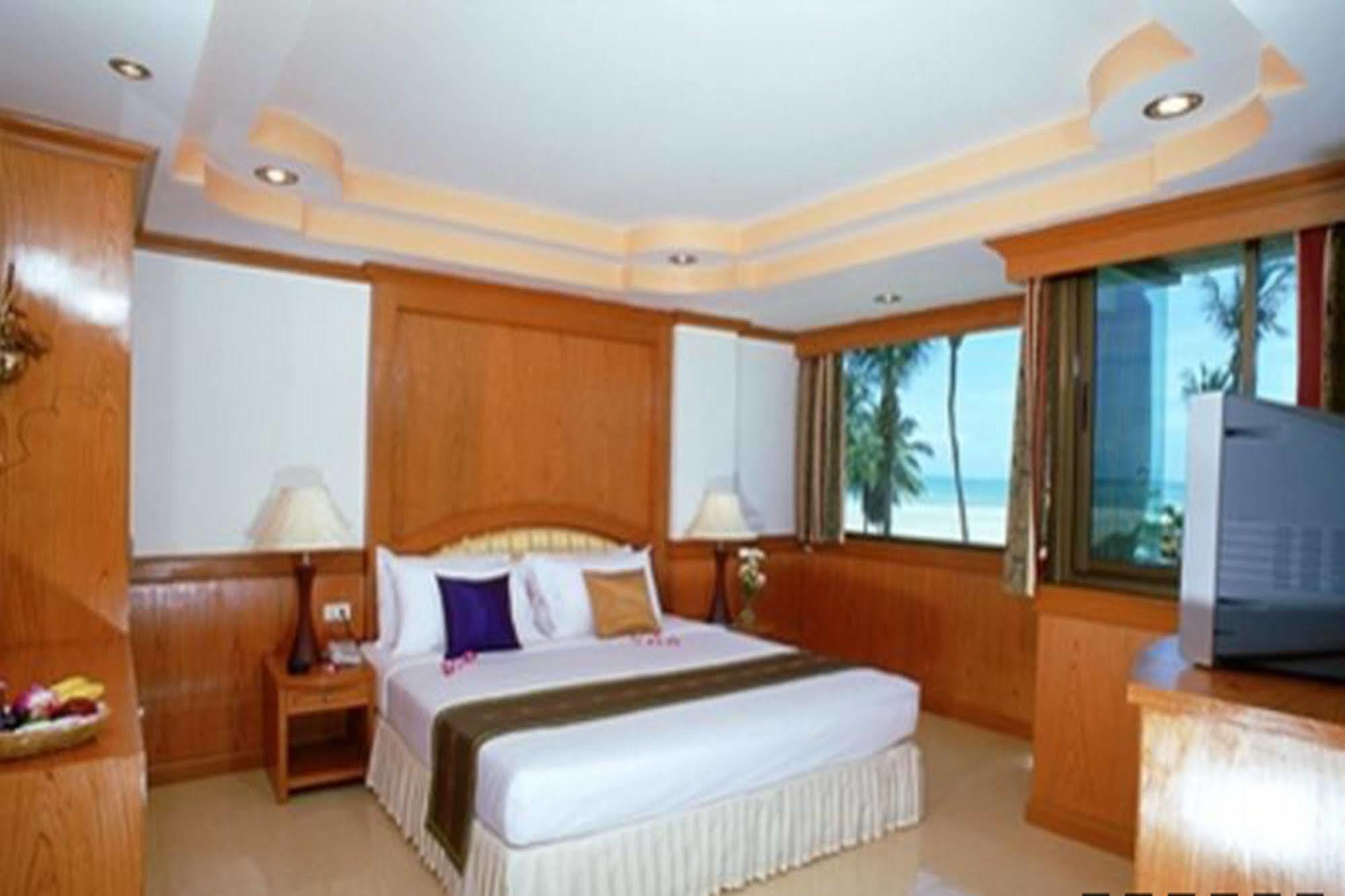 Grand Sea View Beach Resotel Липа Ной Екстериор снимка