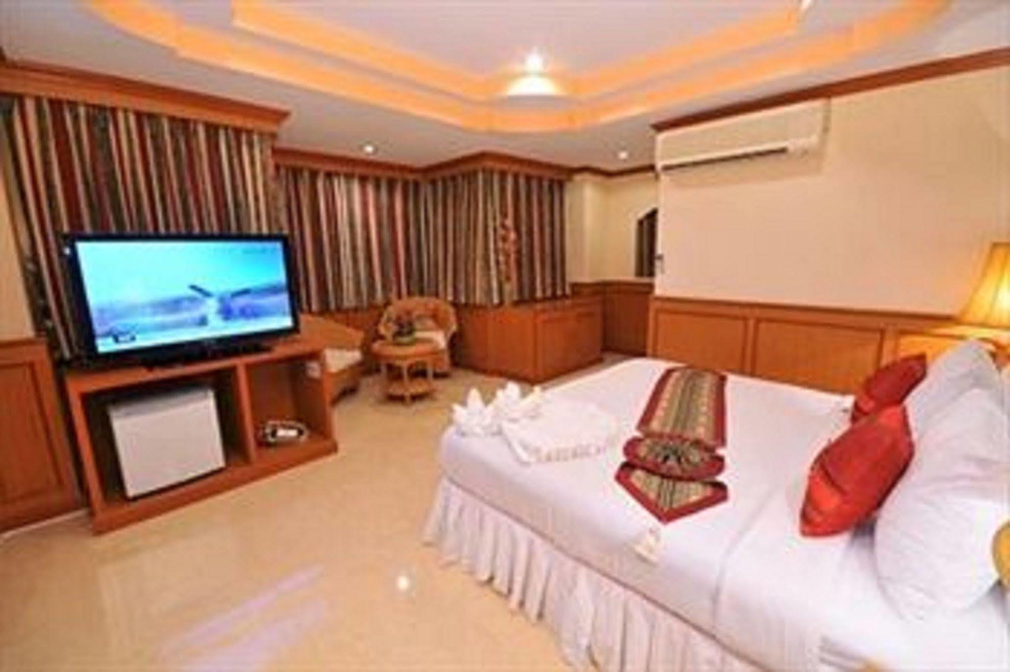 Grand Sea View Beach Resotel Липа Ной Екстериор снимка
